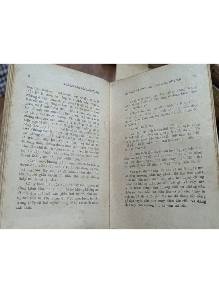  Một Ngày Trong Đời Ivan Đênixôvitch - Aleksandr Solzhenitsyn 