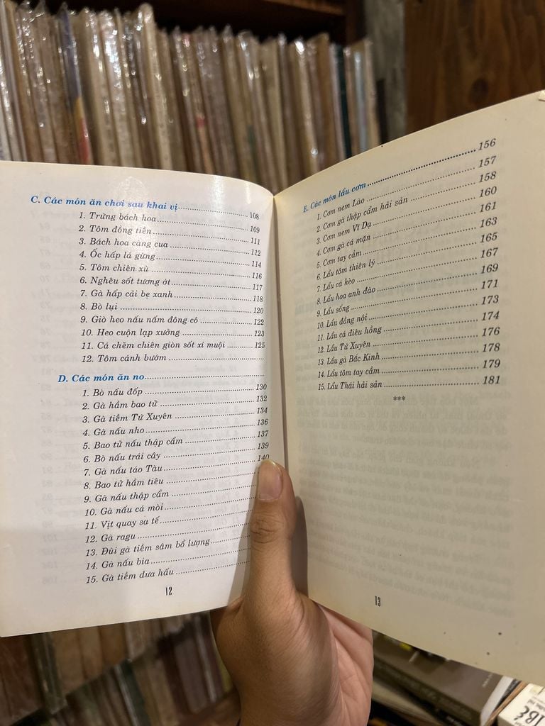  Tổ Chức Đãi Tiệc - Triệu Thị Chơi 