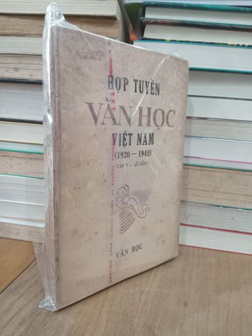  Hợp tuyển Văn học Việt Nam (1920-1945) 