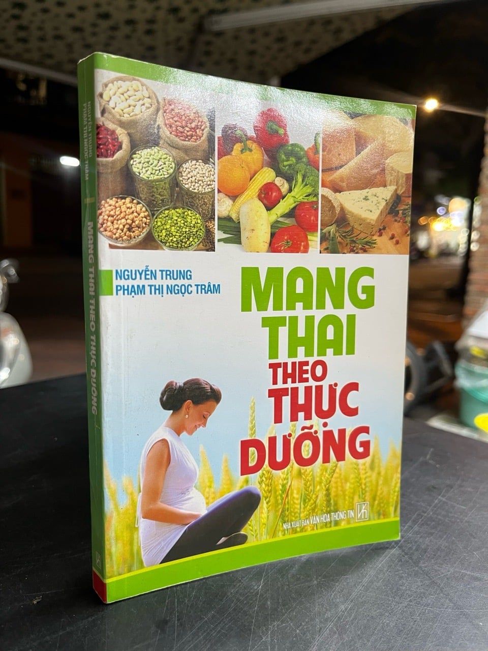  Mang thai theo thực dưỡng - Nguyễn Trung, Phạm Thị Ngọc Trâm 