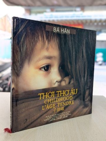  Thời thơ ấu - Bá Hân 
