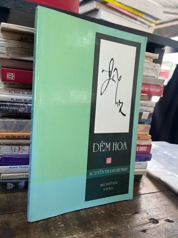  Hoa đêm - Nguyễn Thị Khánh Minh 