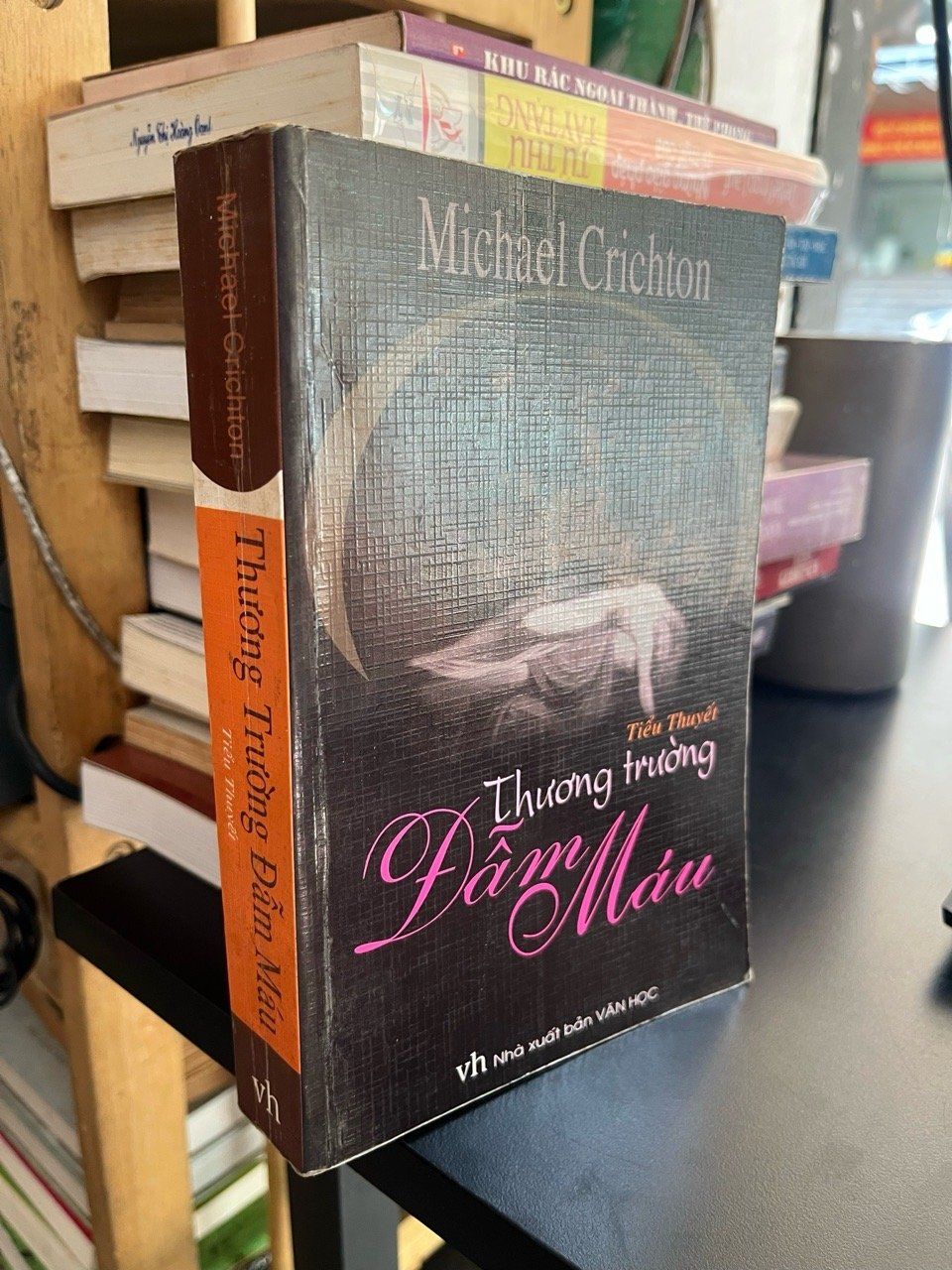  Thương trường Đẫm máu - Michael Crichton 