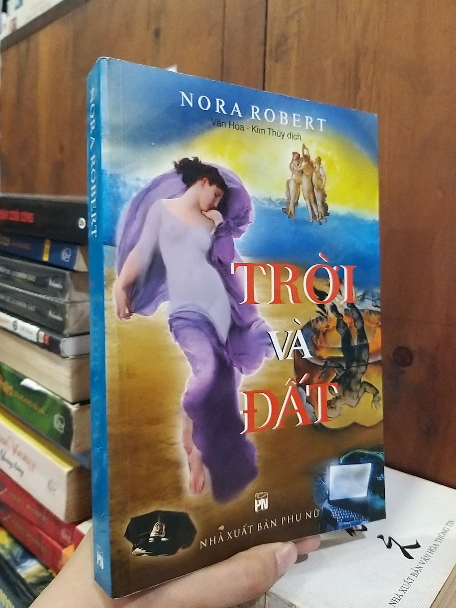  Trời và đất - Nora Robert 
