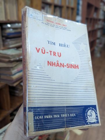 Tìm hiểu vũ trụ nhân sinh - Vương Quốc Đạt 