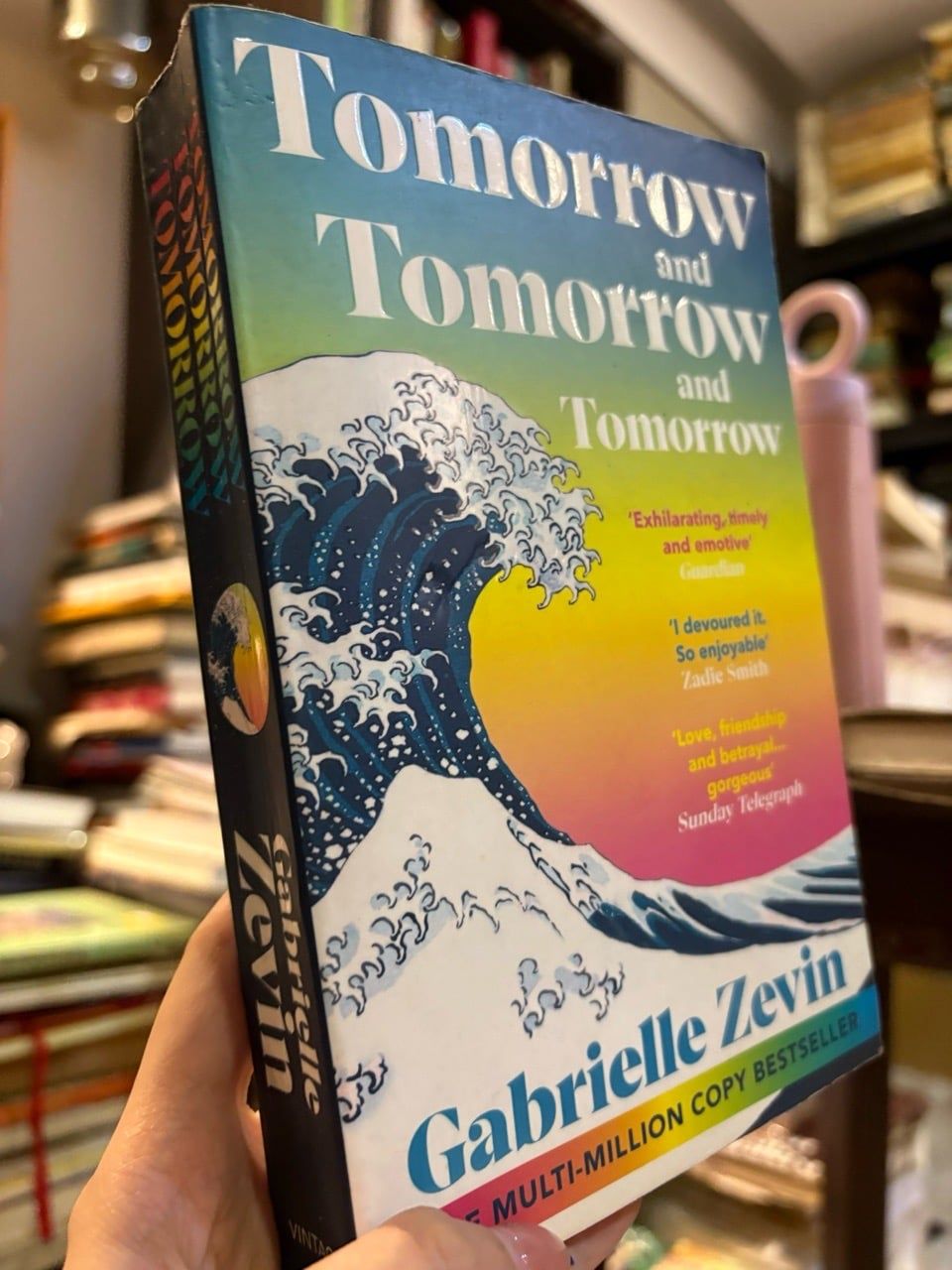  Tomorrow and tomorrow and tomorrow - Gabrielle Zevin 