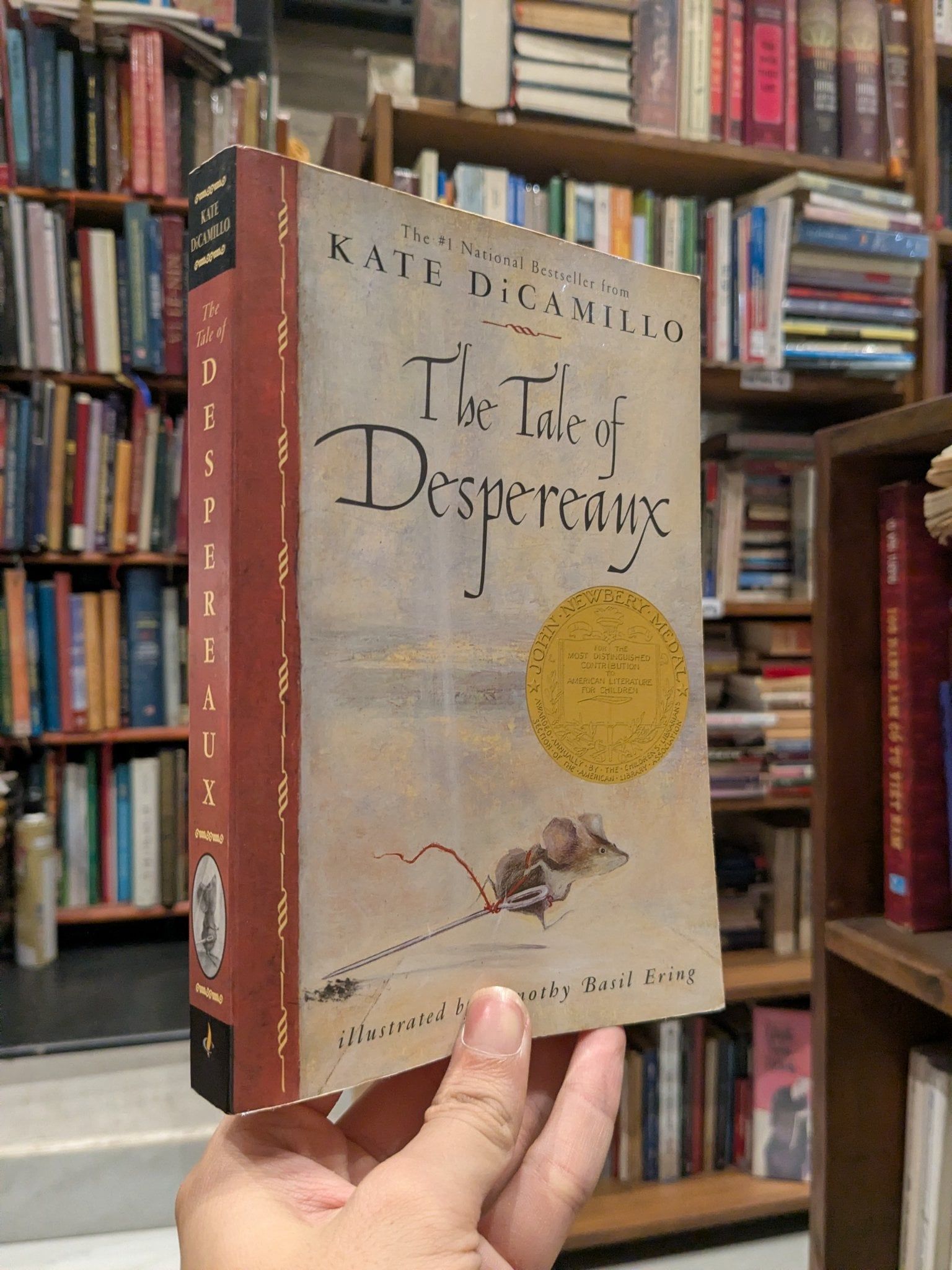 The Tale of Despereaux - Kate Dicamillo 