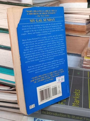  The Queen of Suspense MARY HIGGINS CLARK 