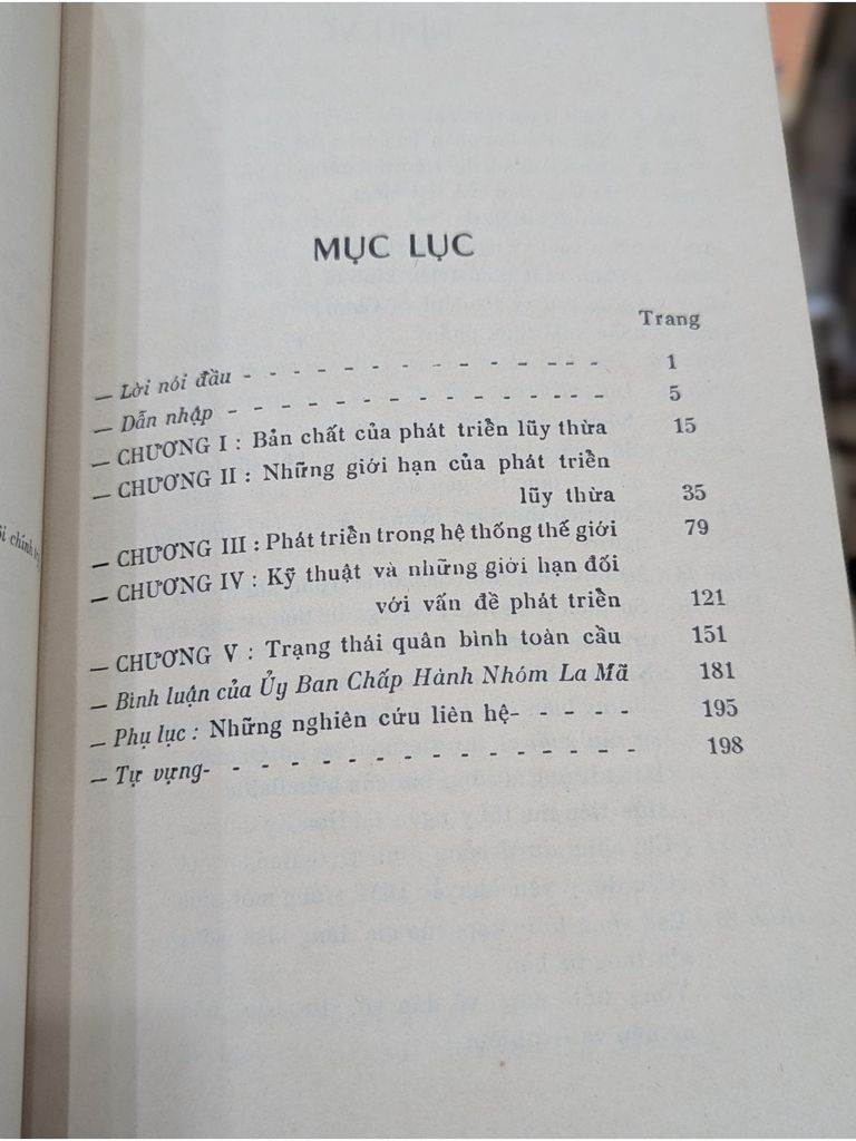  Giới Hạn Phát Triển - Donella H. Meadows, Dennis L. Meadows, Jorgen Randers, William W. Behrens Iii 