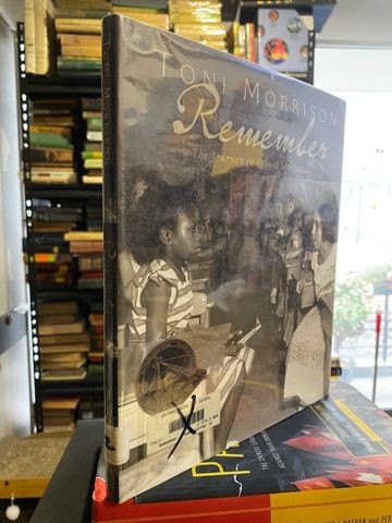  Remember: The Journey to School Integration – National Geographic 