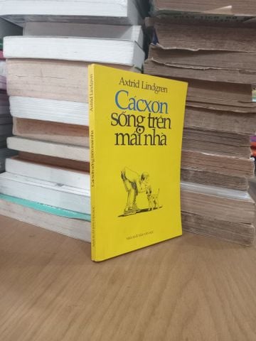  Cácxơn Sống Trên Mái Nhà - Axtrid Lindgren 