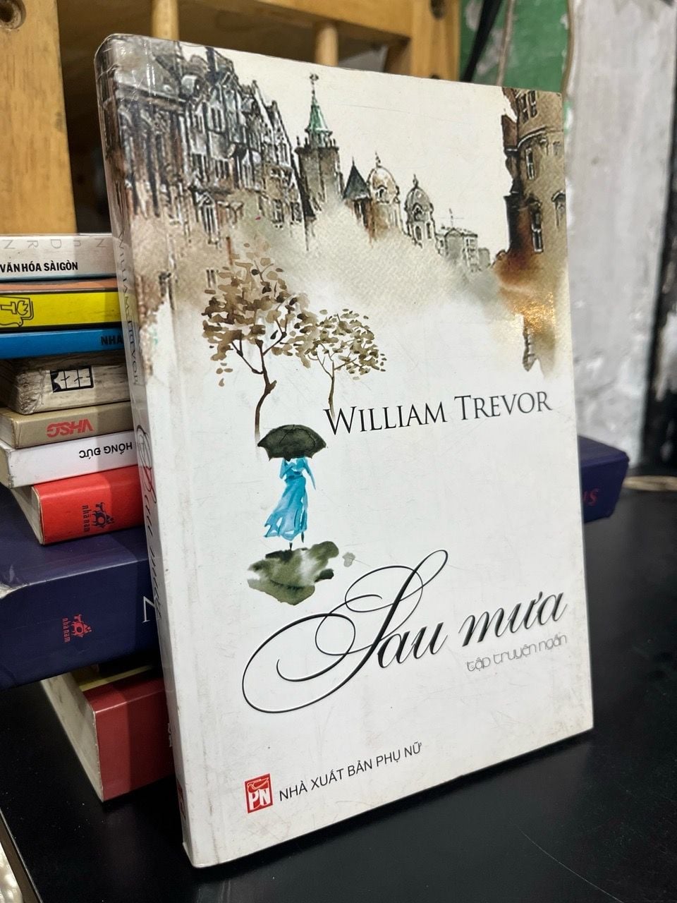  Sau mưa - William Trevor 