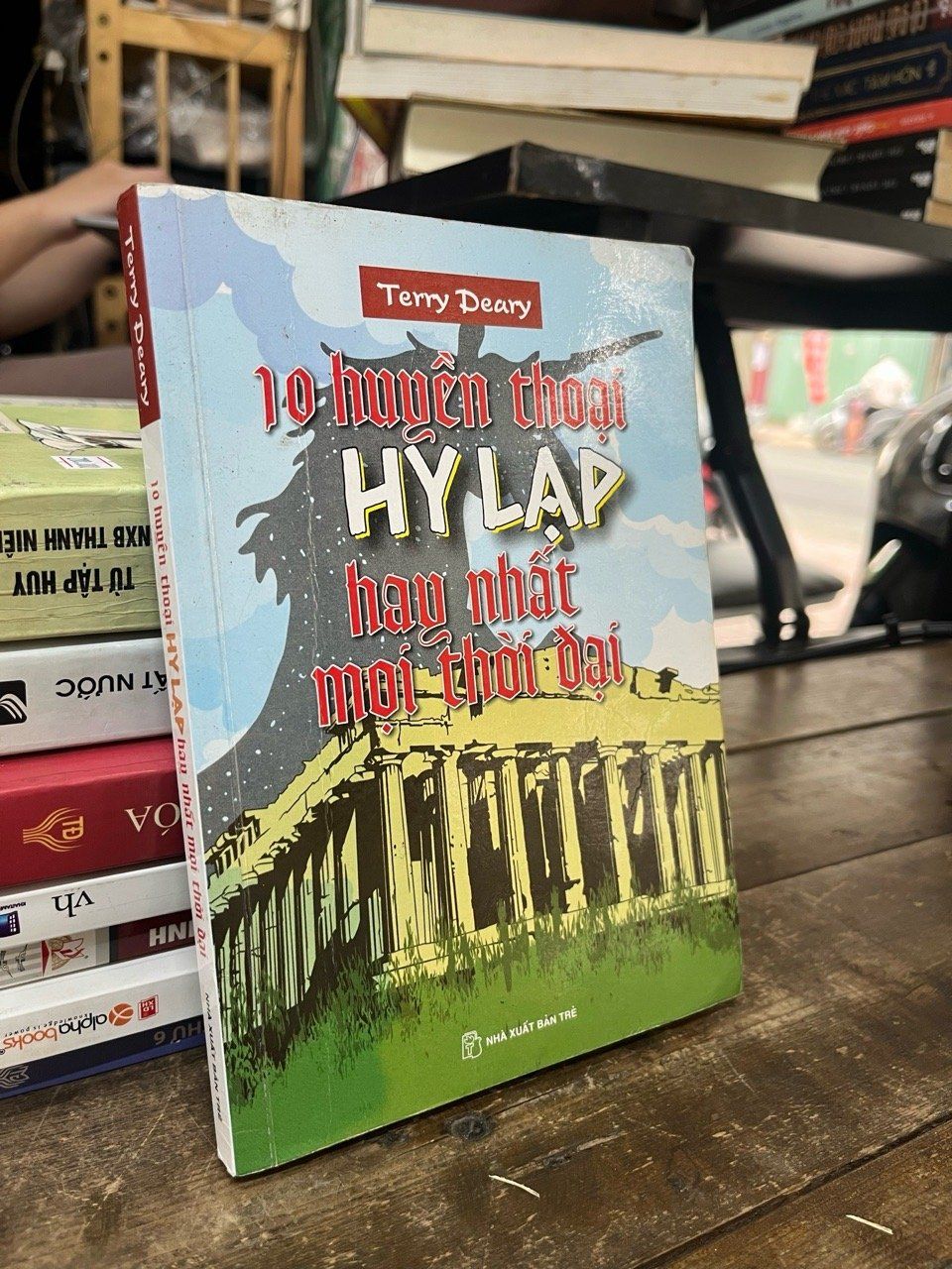  10 huyền thoại Hy Lạp hay nhất mọt thời đại - Terry Deary 