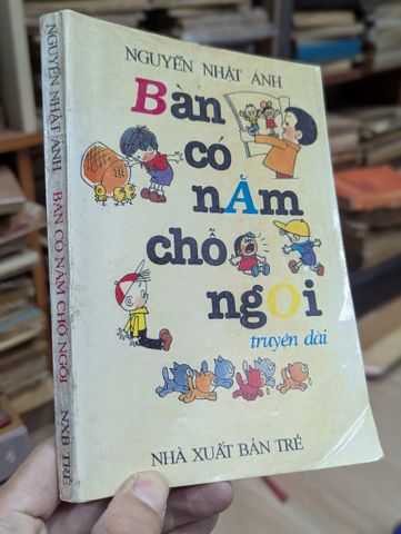  Bàn có năm chỗ ngồi - Nguyễn Nhật Ánh 