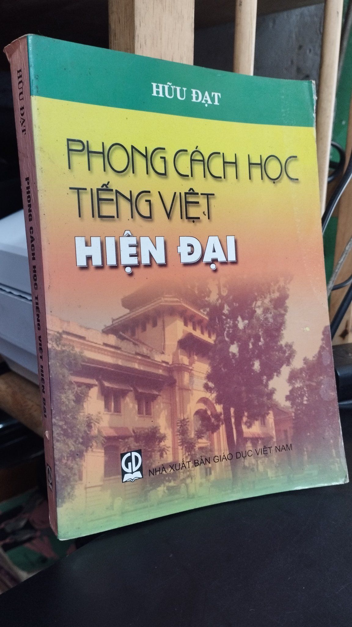  Phong cách học tiếng Việt hiện đại - Hữu Đạt 