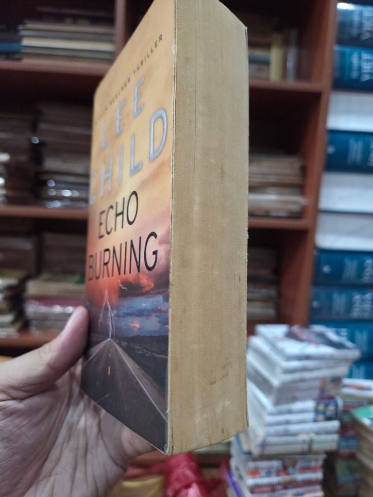  Echo Burning – Lee Child 