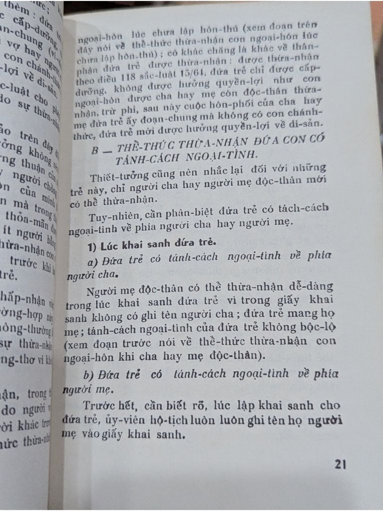  Con Ngoại Hôn 