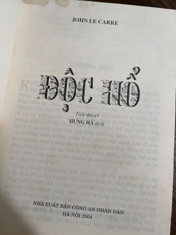  Độc Hồ – John Le Carré 
