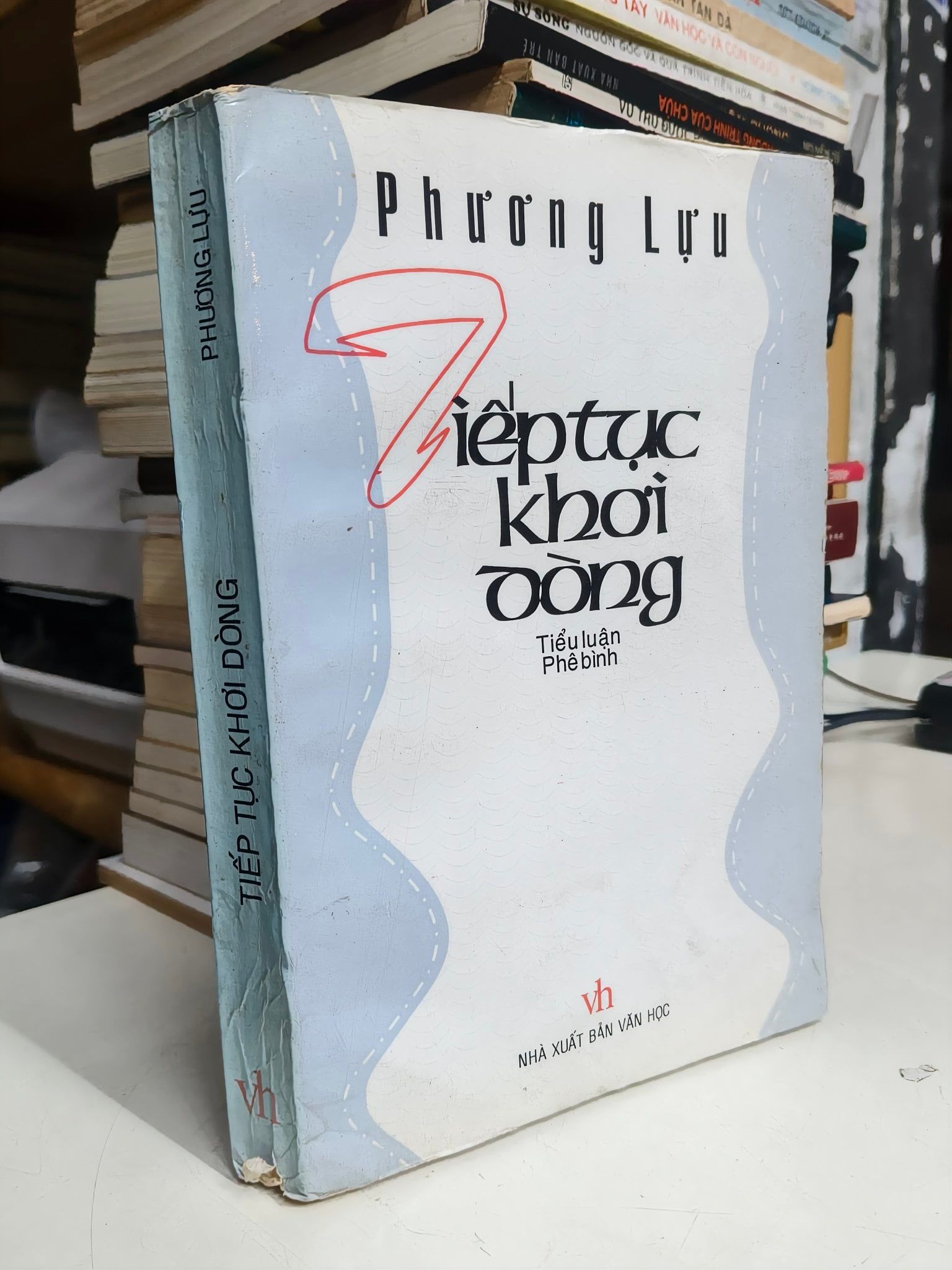  Tiếp Tục Khơi Dòng - Phương Lựu 