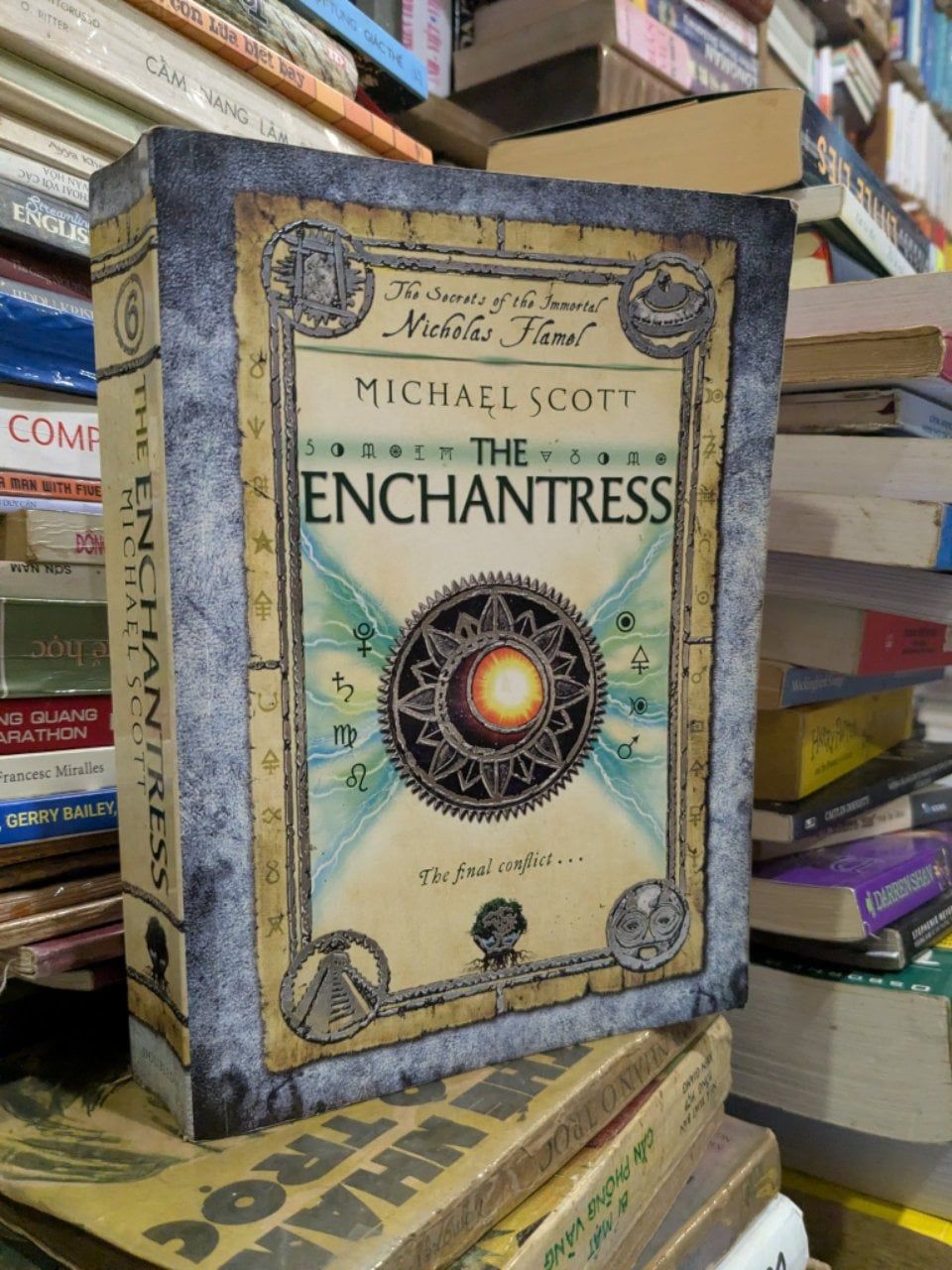  The Enchantress - Michael Scott 