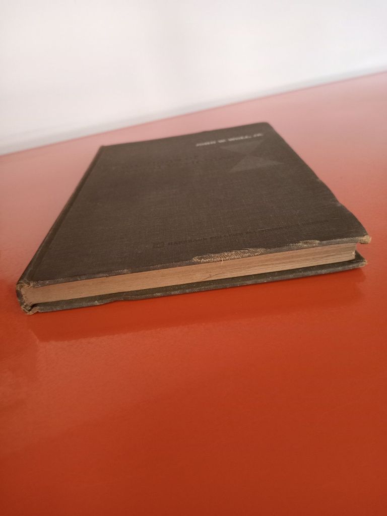  Functions Of Several Variables - John W. Woll, Jr. 