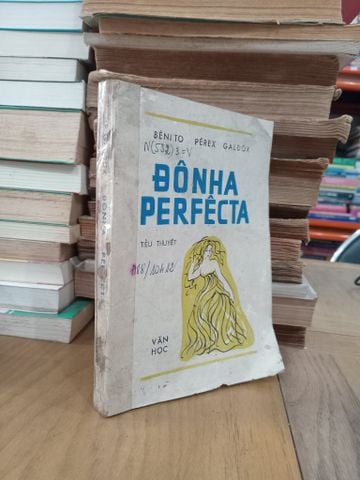  Ðônha Perfêcta - Bênito Pêrex Galđôx 