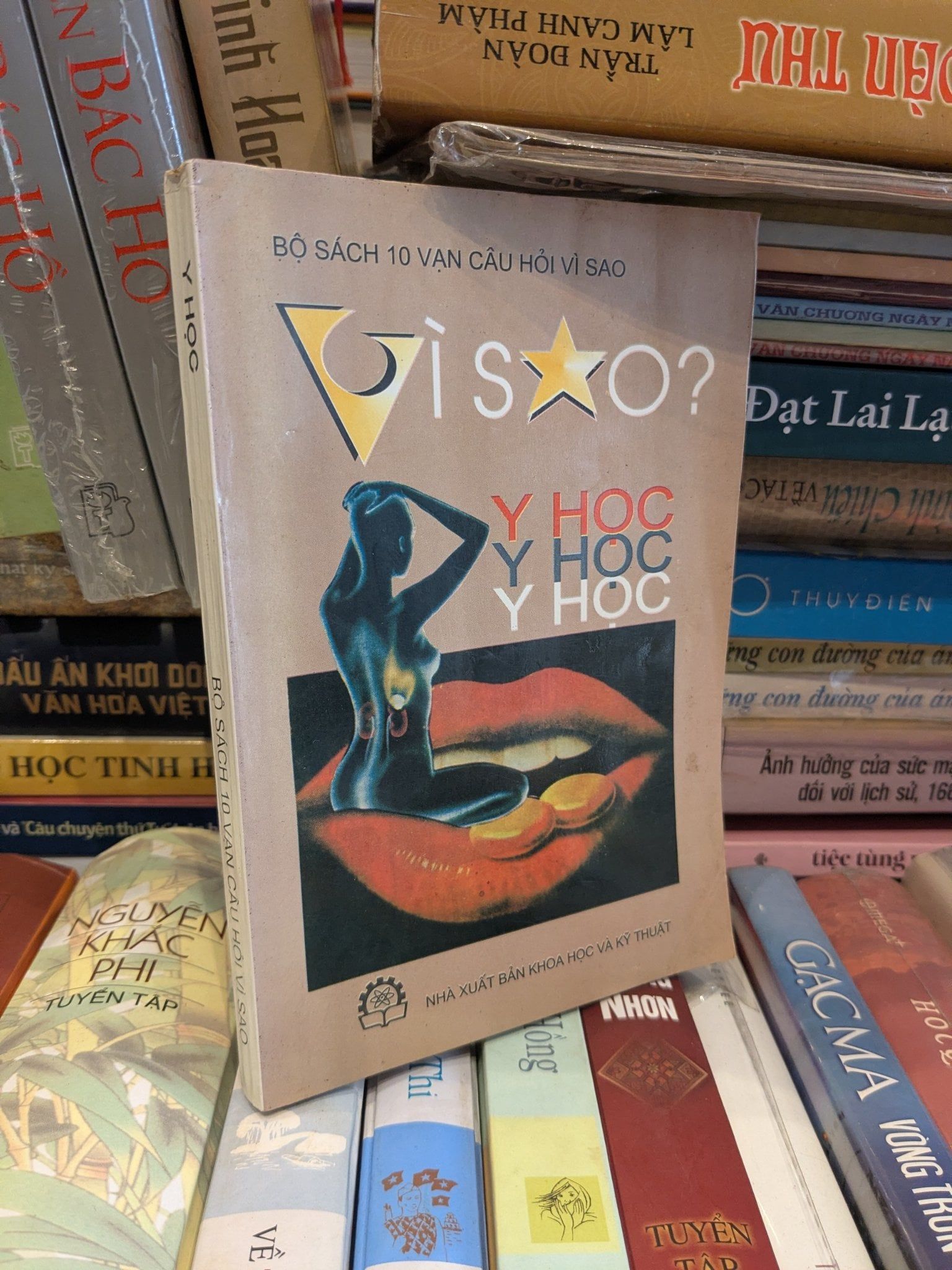  10 vạn câu hòi vì sao Y học 