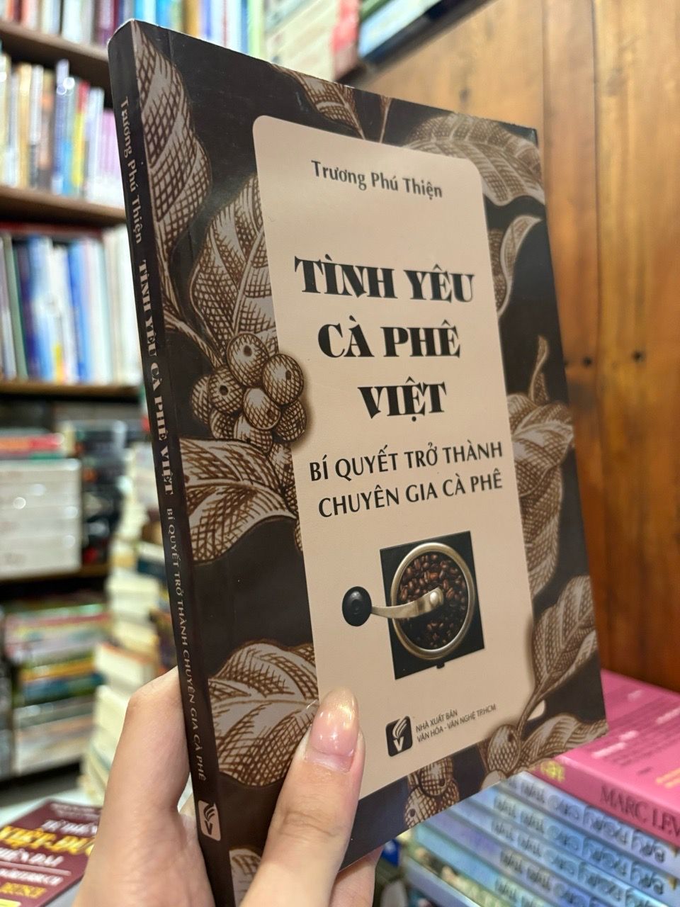  Tình yêu cà phê Việt - Trương Phú Thiện 