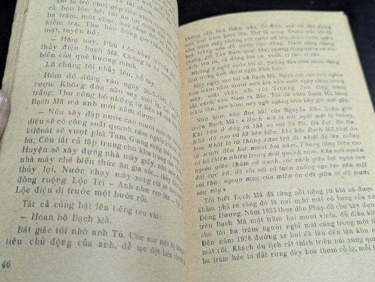  Lang Thang với Huế - Nguyễn Quang Hà 