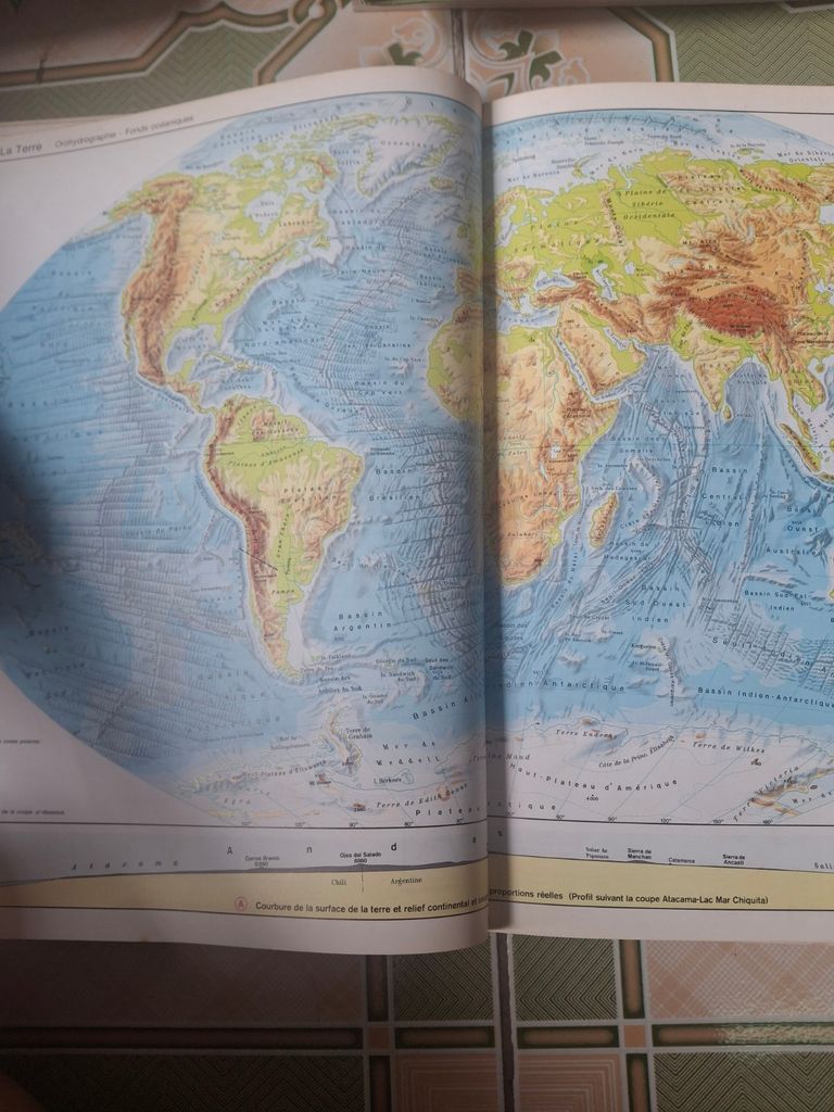  Atlas Géographique - G. Seret 