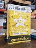  Hold Me Closer - David Levithan 