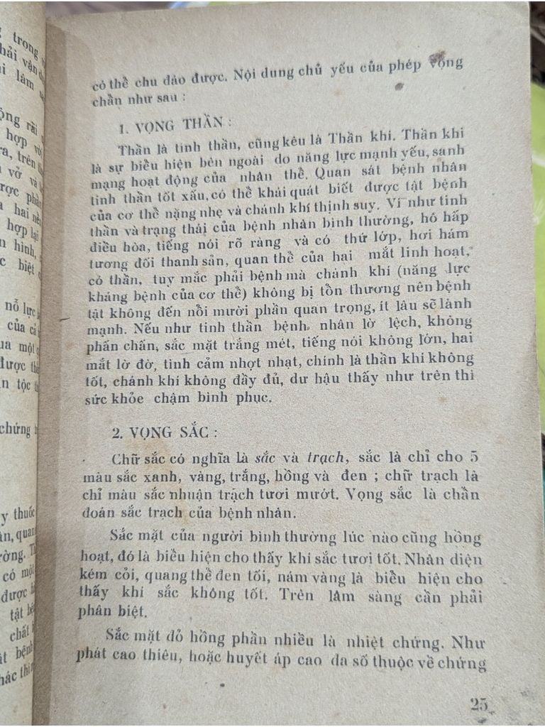  Lâm Sàng Chẩn Đoán Đông Y Học - Nguyễn Đồng Di 