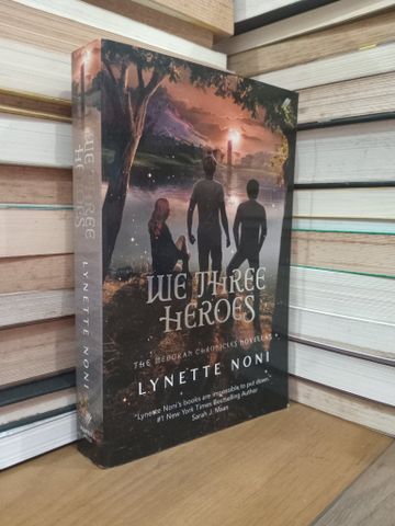  The Medoran Chronicles series - Lynette Noni 
