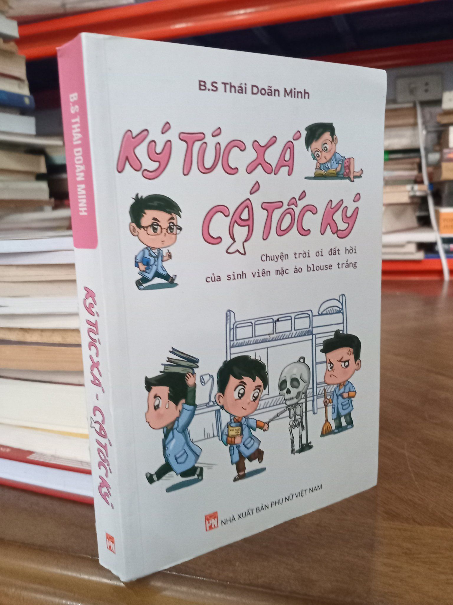  Ký túc xá cá tốc ký - Bác sĩ Thái Doãn Minh 