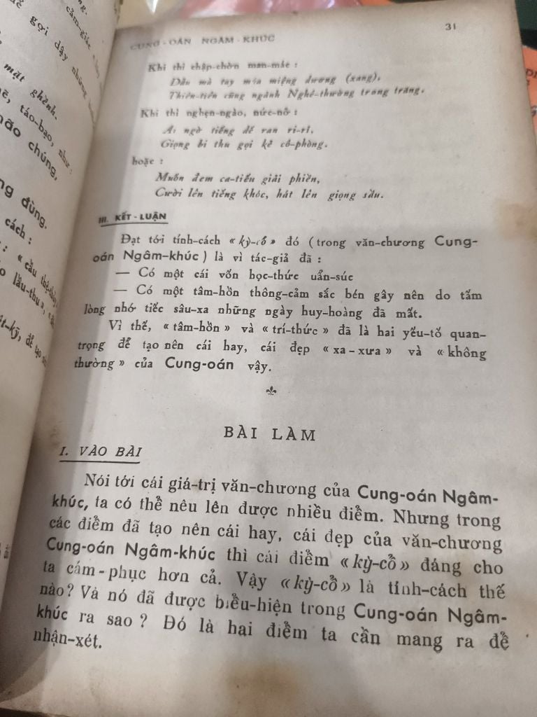  Luận Đề Về Cung Oán Ngâm Khúc - Nguyễn Duy Diễn & Bằng Phong 