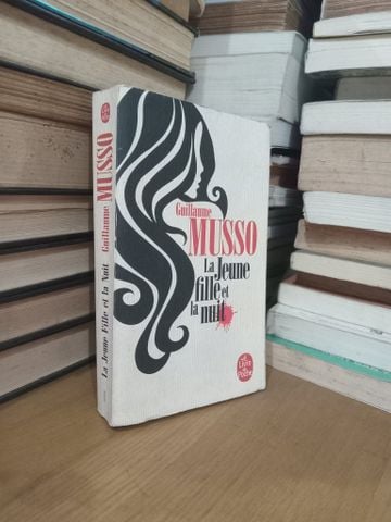  La Jeune Fille Et La Nuit - Guillaume Musso 