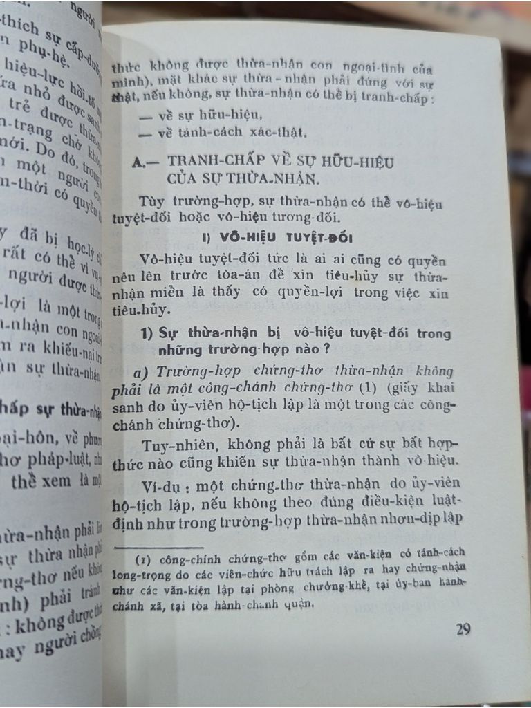  Con Ngoại Hôn 