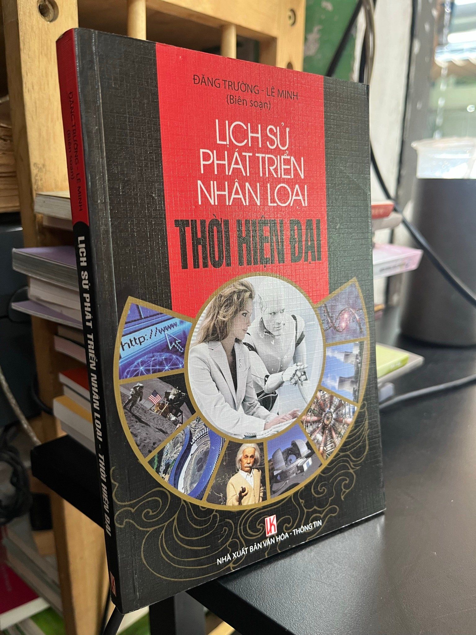  Lịch sử phát triển nhân loại thời hiện đại - Đăng Trường, Lê Minh 