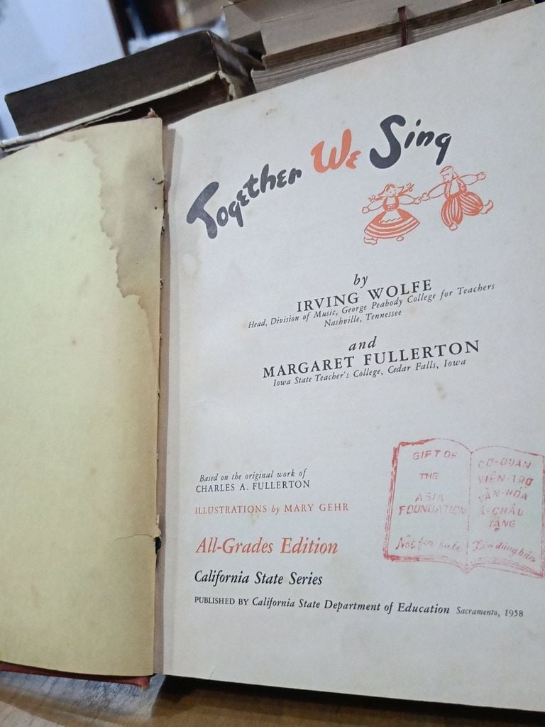  Together We Sing - Irving Wolfe, Margaret Fullerton 