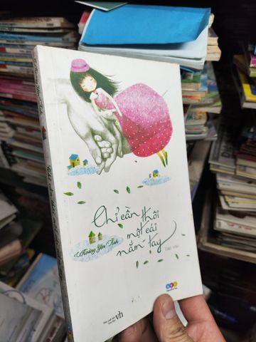  Chỉ Cần Thôi Một Cái Nắm Tay - Hoàng Yến Anh 