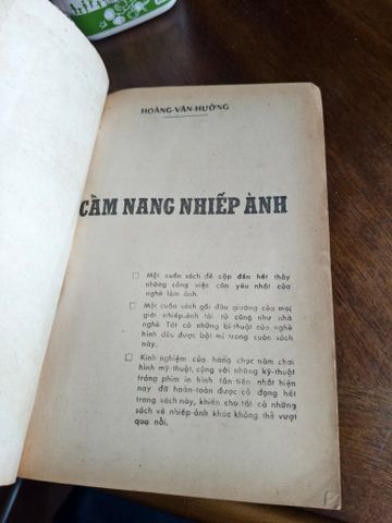 Cẩm nang nhiếp ảnh - Giáo Sư Hoàng Văn Hưởng