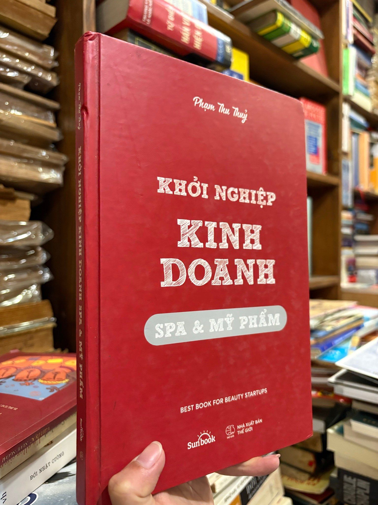  Khởi nghiệp kinh doanh spa & mỹ phẩm - Phạm Thu Thủy 