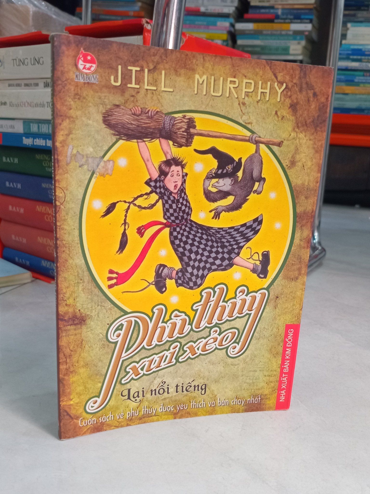  Phù Thủy Xui Xẻo Lại Nổi Tiếng - Jill Murphy 