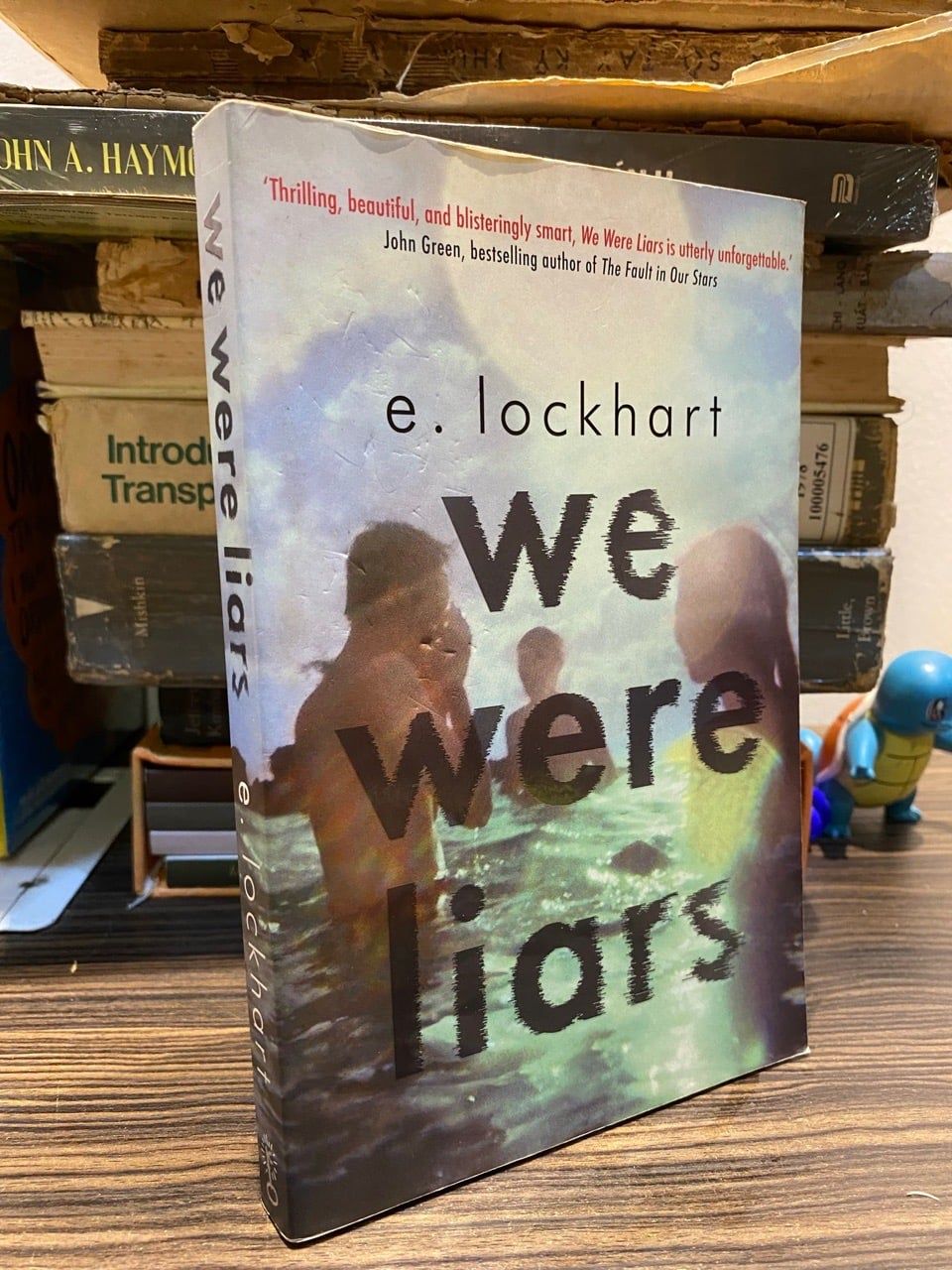  We Were Liars - E. Lockhart 