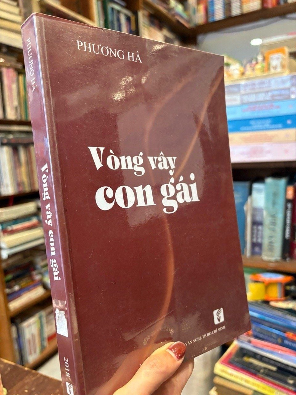  Vòng vây con gái - Phương Hà 