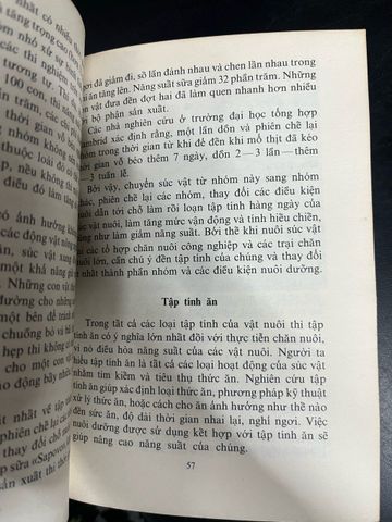  Những hiểu biết về tập tính của vật nuôi - nhiều tác giả 