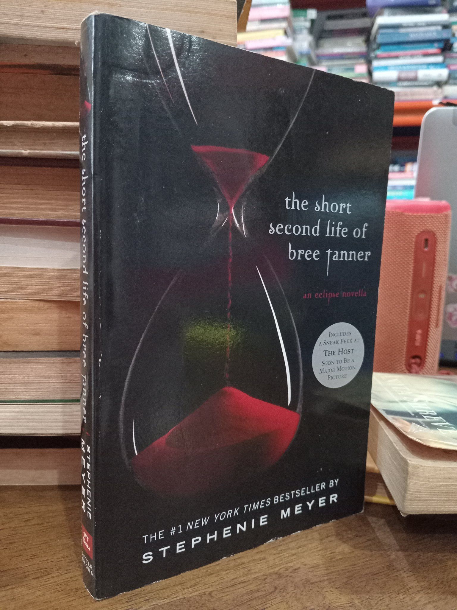  The short second life of bree tanner - Stephenie Meyer 