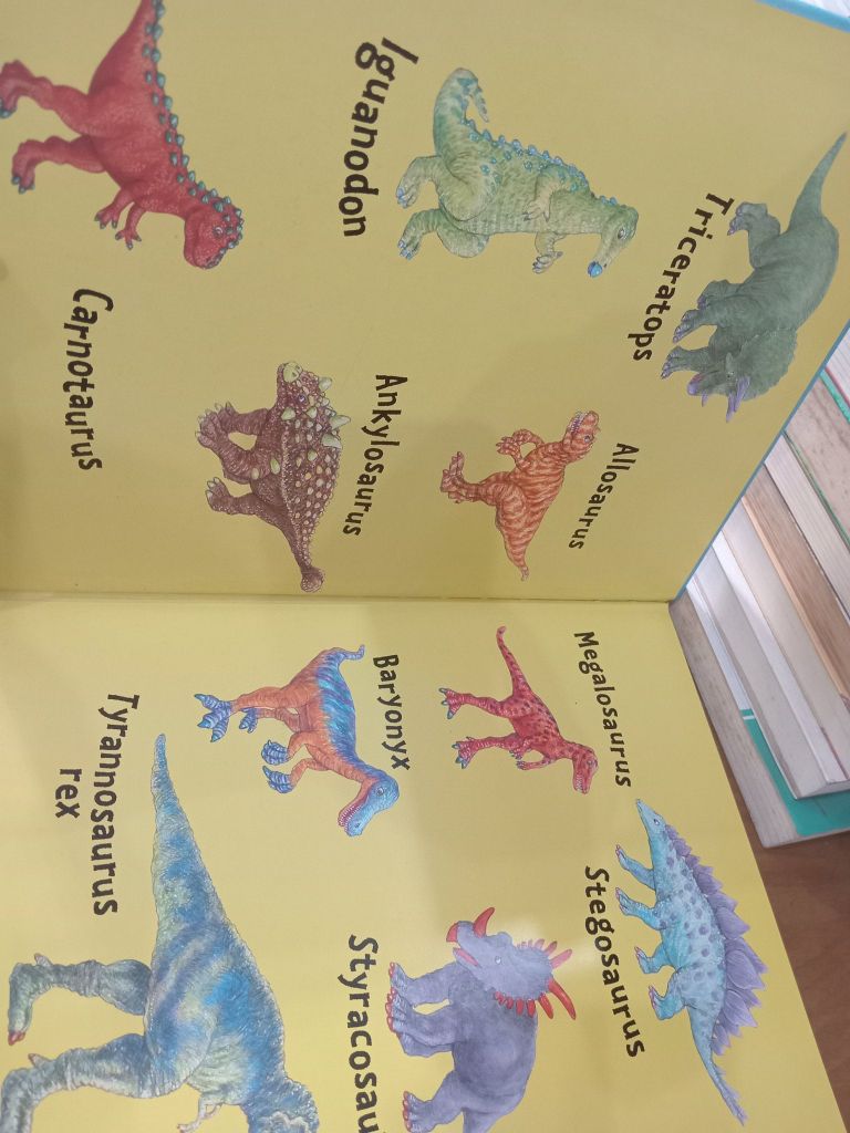  Dinosaur Rescue! - Penny Dale 