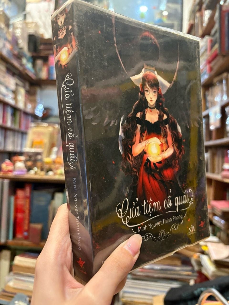  Cửa tiệm cổ quái - Minh Nguyệt , Thính Phong 