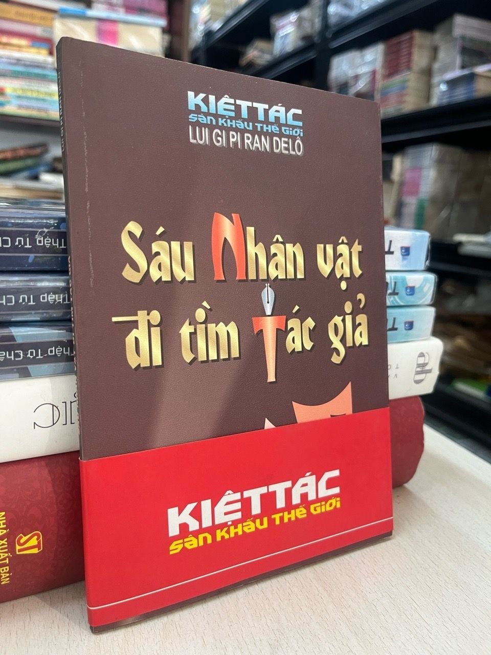  Sáu nhân vật đi tìm tác giả - Lui Gi Pi Ran Delo 